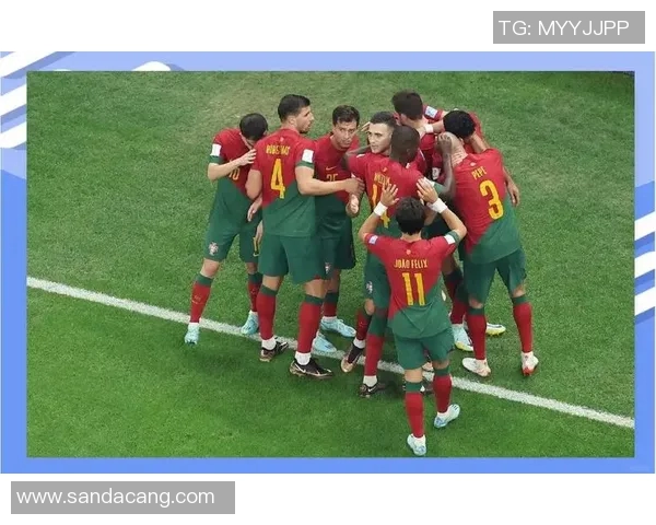 体力与技巧并重的足球明星们如何在赛场上展现非凡魅力与实力